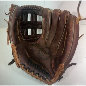Wilson A9835 RHT Baseball Glove SB Special